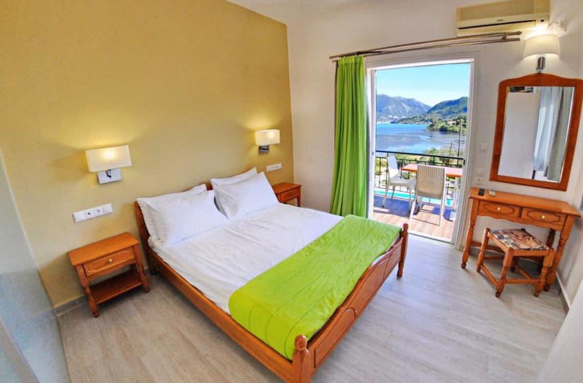 Vliho Bay Suites & Apartments Yénion Zewnętrze zdjęcie