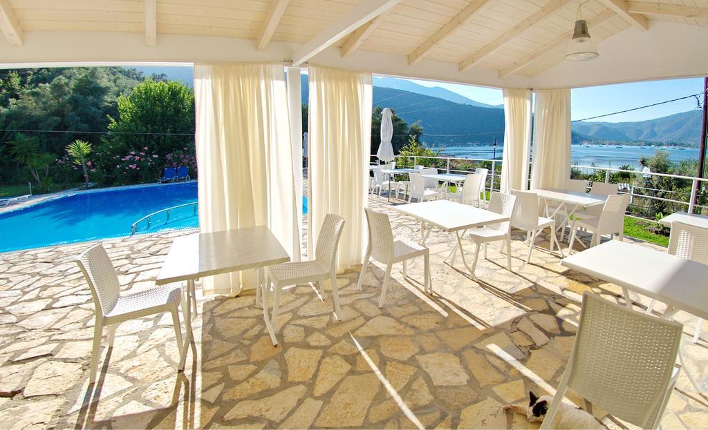 Vliho Bay Suites & Apartments Yénion Zewnętrze zdjęcie